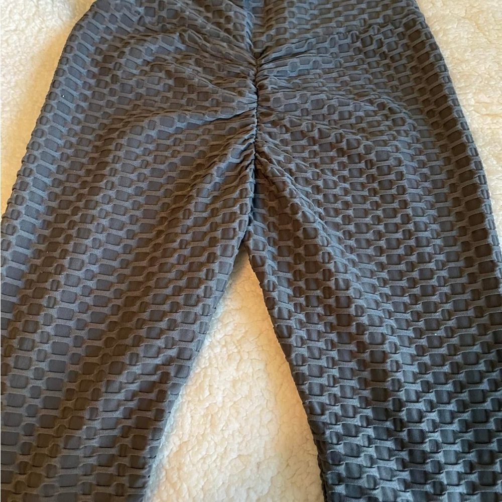 Textured Gray Women's Pants “Peach Bottom”